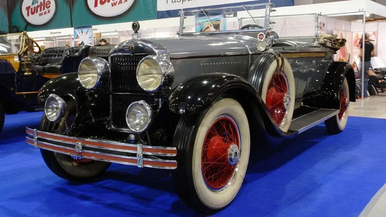 В России выставили на продажу уникальный Cadillac Dual Cowl Sport Phaeton. Ему почти 100 лет